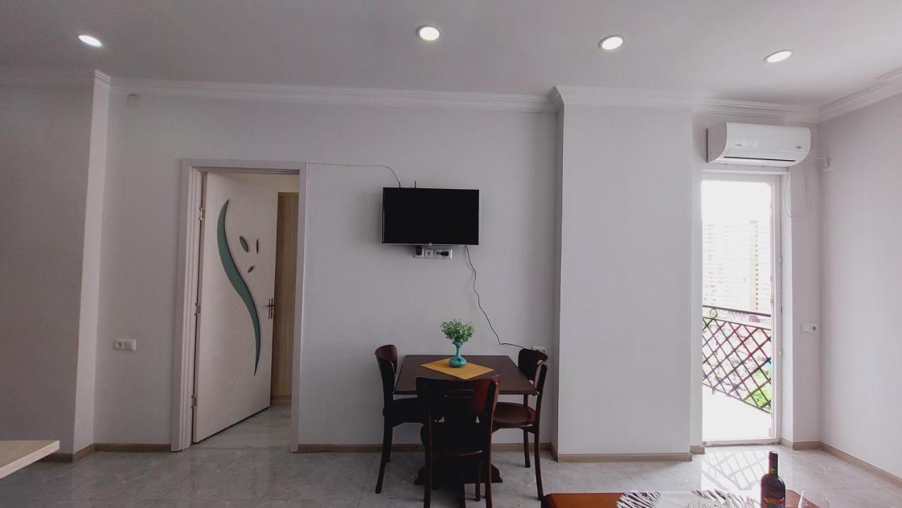 Irakli Sweet Home 바투미 외부 사진